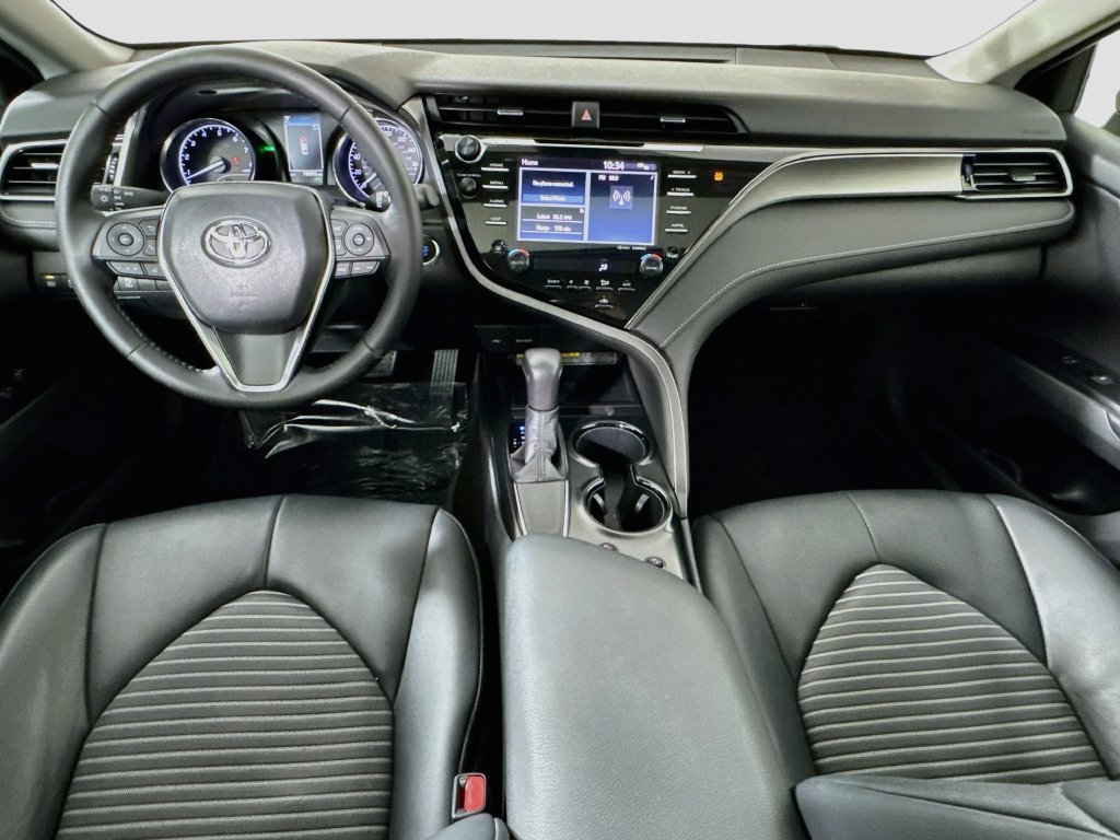 Used 2020 Toyota Camry SE w/ Audio Package FWD image 23