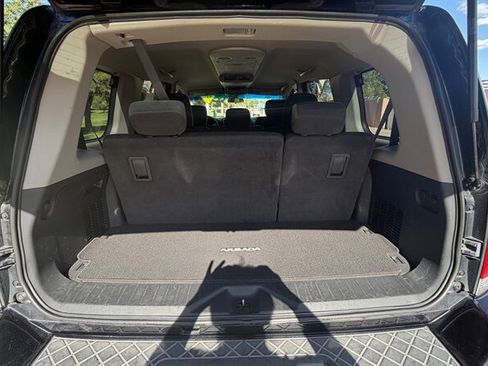 Used 2012 Nissan Armada SV RWD image 10