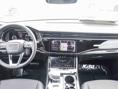 New 2025 Audi Q7 3.0T Premium Plus image 13