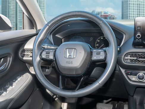 Certified 2025 Honda HR-V EX-L image 19