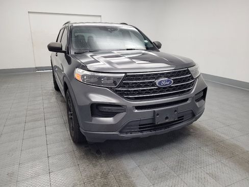 Used 2020 Ford Explorer XLT RWD image 14