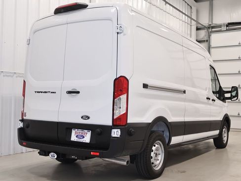 New 2026 Ford Transit 250 148 Medium Roof RWD image 8