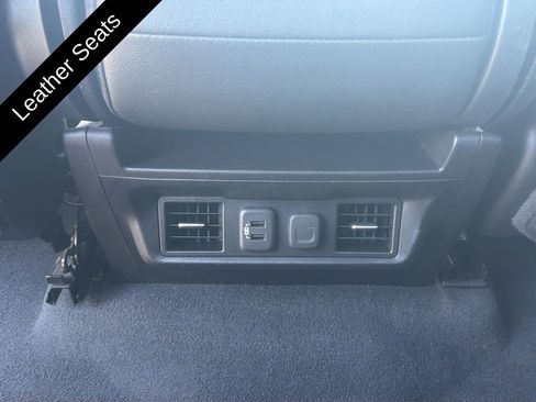 Used 2021 Chevrolet Silverado 1500 LT w/ Z71 Off-Road Package AWD/4WD image 31