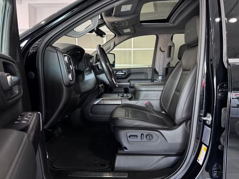 Certified 2022 GMC Sierra 2500 Denali w/ Denali Ultimate Package image 12