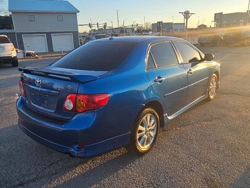 Used 2010 Toyota Corolla S image 6