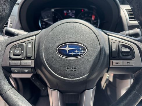 Used 2018 Subaru Forester 2.5i Premium AWD/4WD image 37