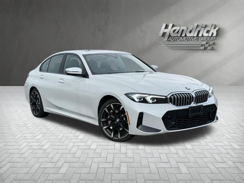 Used 2026 BMW 330i xDrive Sedan w/ M Sport Package AWD/4WD image 2