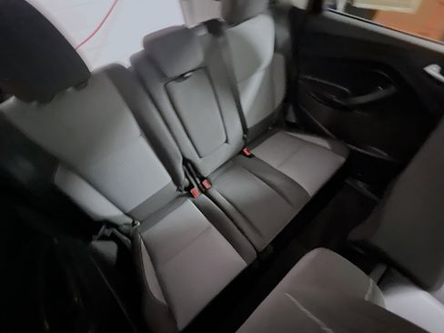 Used 2017 Ford Escape SE FWD image 33