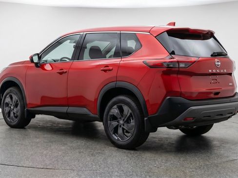 Used 2025 Nissan Rogue SV AWD/4WD image 6