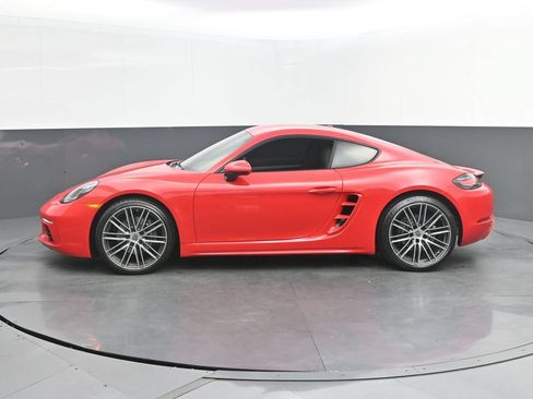 Certified 2025 Porsche 718 Cayman RWD image 2