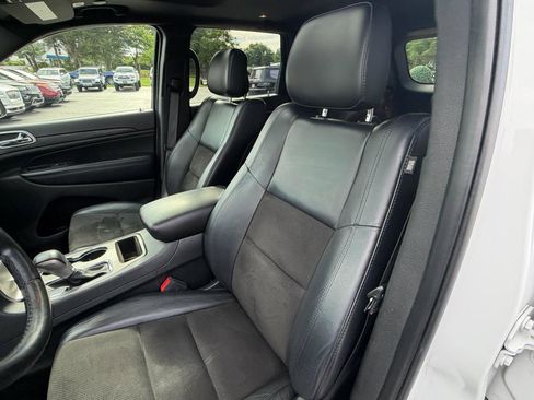 Used 2020 Jeep Grand Cherokee Altitude AWD/4WD image 14