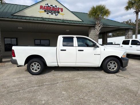 Used 2009 Dodge Ram 1500 Truck ST w/ ST Popular Equipment Group image 4