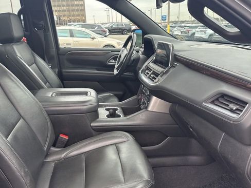 Used 2021 Chevrolet Tahoe LT w/ LT Signature Package image 9