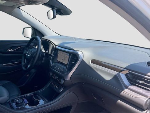 Used 2023 GMC Acadia AT4 w/ Technology Package AWD/4WD image 30
