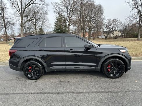 Used 2021 Ford Explorer ST w/ Equipment Group 401A image 24