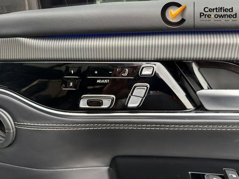 Certified 2023 Jeep Grand Wagoneer Series II AWD/4WD image 42