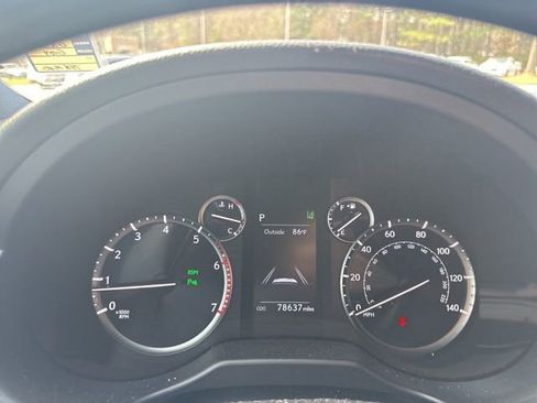 Used 2021 Lexus GX 460 Premium w/ Premium Package image 17