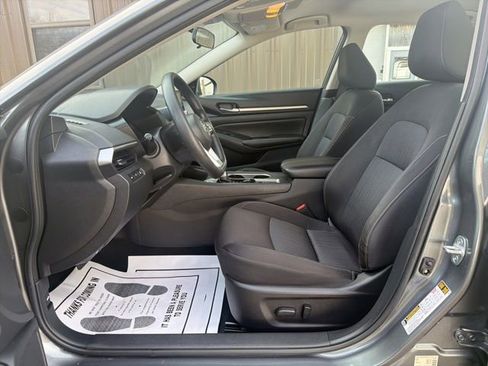 Used 2022 Nissan Altima 2.5 SV AWD/4WD image 10