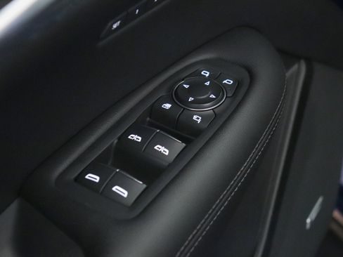 Used 2023 Cadillac XT5 Sportv image 12