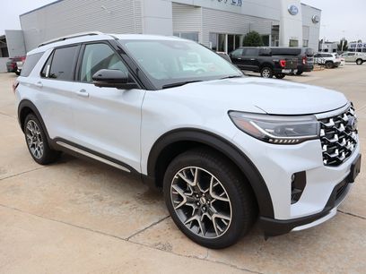 New 2025 Ford Explorer Platinum w/ Ultimate Package