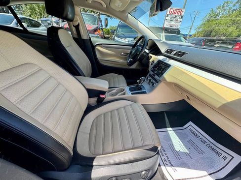 Used 2013 Volkswagen CC R-Line image 15