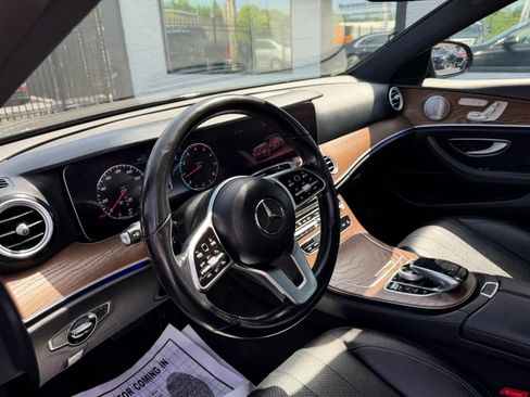 Used 2020 Mercedes-Benz E 450 4MATIC Sedan image 11