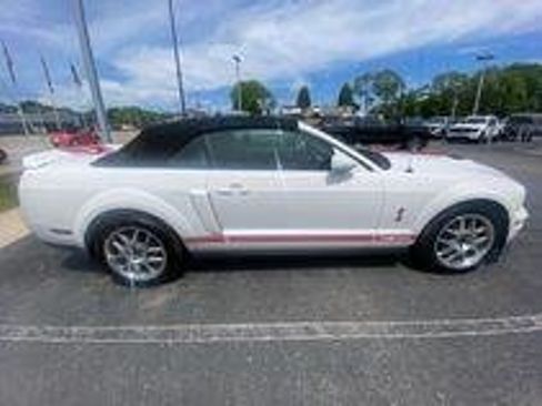 Used 2008 Ford Mustang Shelby GT500 RWD image 9