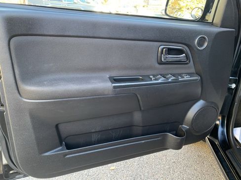 Used 2011 GMC Canyon SLE image 15