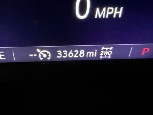 Used 2023 Buick Encore GX Select AWD/4WD image 72