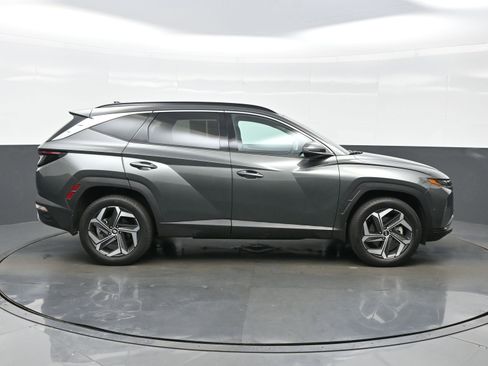 Certified 2023 Hyundai Tucson Limited AWD/4WD image 7