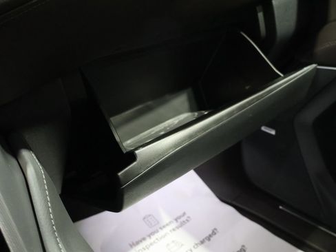 Used 2024 GMC Yukon XL Denali w/ Denali Reserve Package image 32