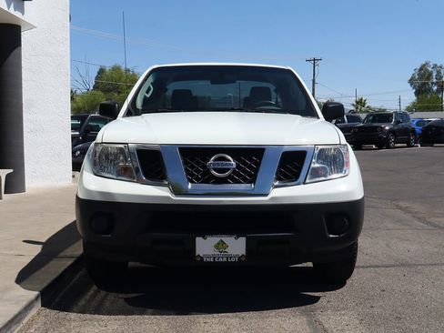 Used 2015 Nissan Frontier S image 16