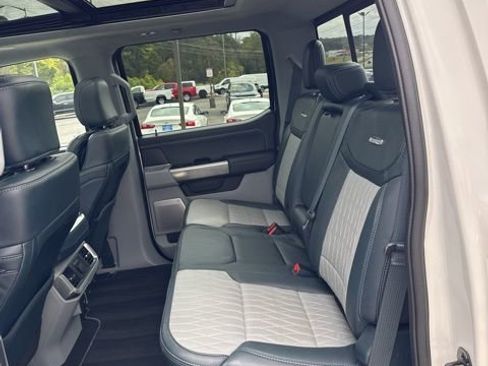 Used 2022 Ford F150 Limited image 13