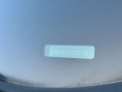 Certified 2025 Subaru Outback Premium image 3