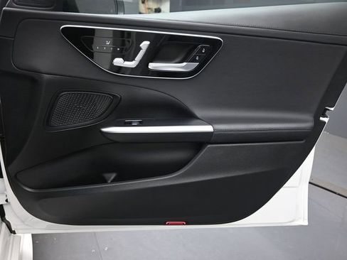 Used 2022 Mercedes-Benz C 300 Sedan image 32