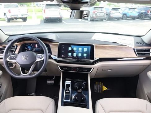 New 2026 Volkswagen Atlas SE AWD/4WD image 26