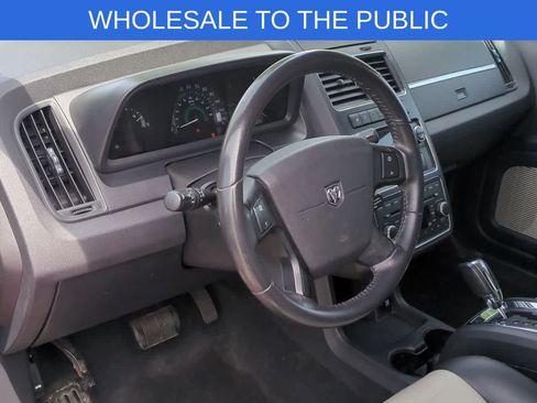 Used 2009 Dodge Journey R/T w/ Convenience Group II FWD image 2