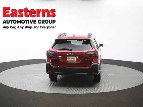 Used 2023 Subaru Outback Premium AWD/4WD image 37
