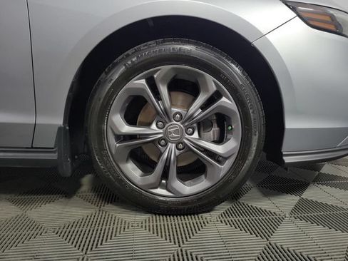 Used 2023 Honda Accord EX image 11