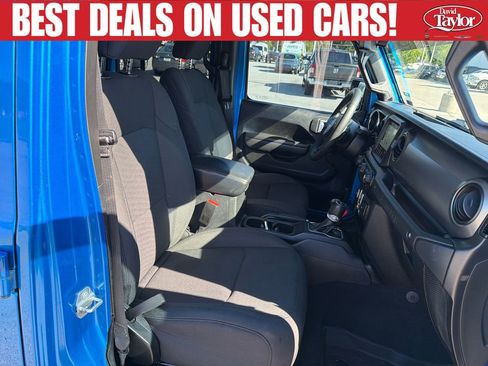 Used 2022 Jeep Wrangler Unlimited Sport AWD/4WD image 34