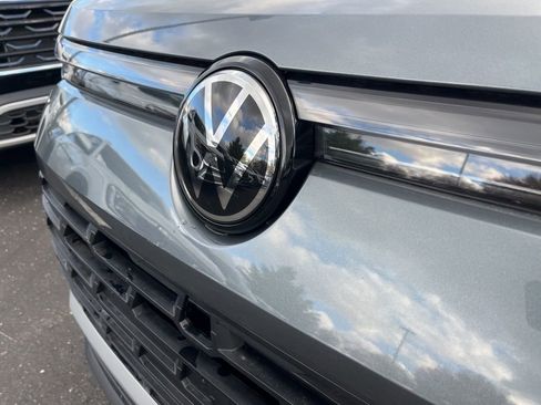 New 2026 Volkswagen Tiguan S image 10