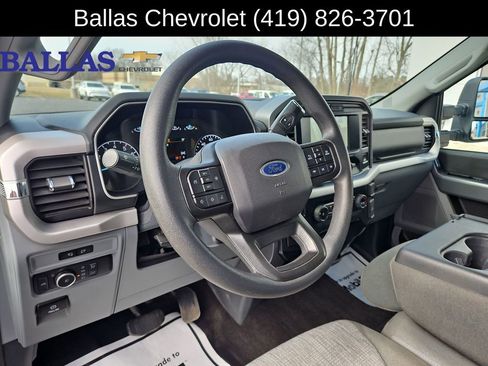 Used 2022 Ford F150 XLT w/ Trailer Tow Package image 10