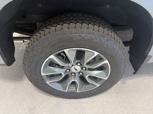 New 2026 Chevrolet Silverado 1500 RST AWD/4WD image 7