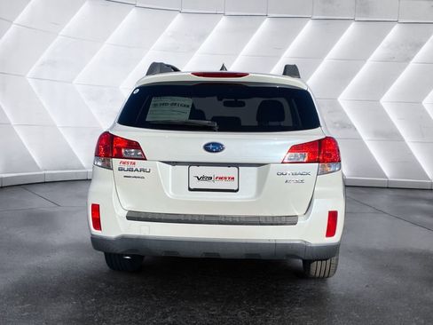 Used 2014 Subaru Outback 2.5i Limited image 4