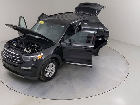 Certified 2022 Ford Explorer XLT w/ Equipment Group 202A image 57