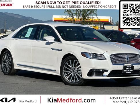 Used 2017 Lincoln Continental Select w/ Technology Package FWD image 1
