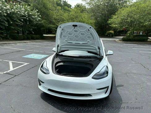 Used 2023 Tesla Model 3 Standard Range RWD image 5