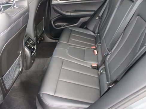 Used 2023 BMW X3 sDrive30i w/ Premium Package image 29