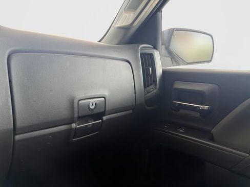 Used 2019 Chevrolet Silverado 1500 W/T w/ WT Convenience Package AWD/4WD image 23