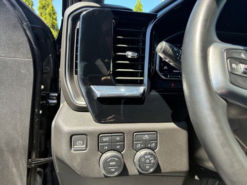 Used 2024 Chevrolet Silverado 1500 RST w/ Convenience Package II AWD/4WD image 28